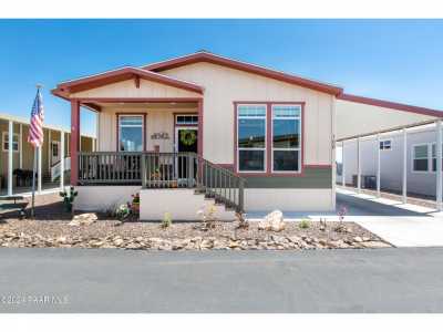Home For Sale in Dewey-Humboldt, Arizona