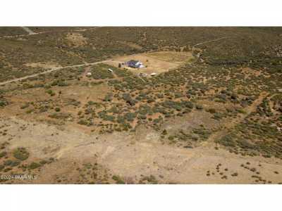 Home For Sale in Mayer, Arizona