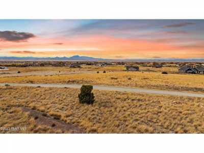 Home For Sale in Prescott Valley, Arizona