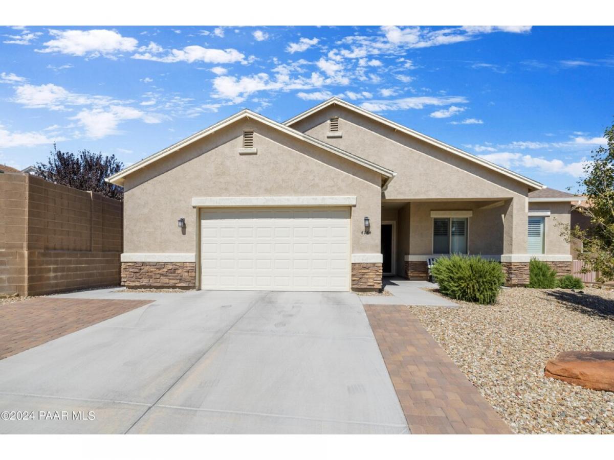 Picture of Home For Sale in Prescott Valley, Arizona, United States