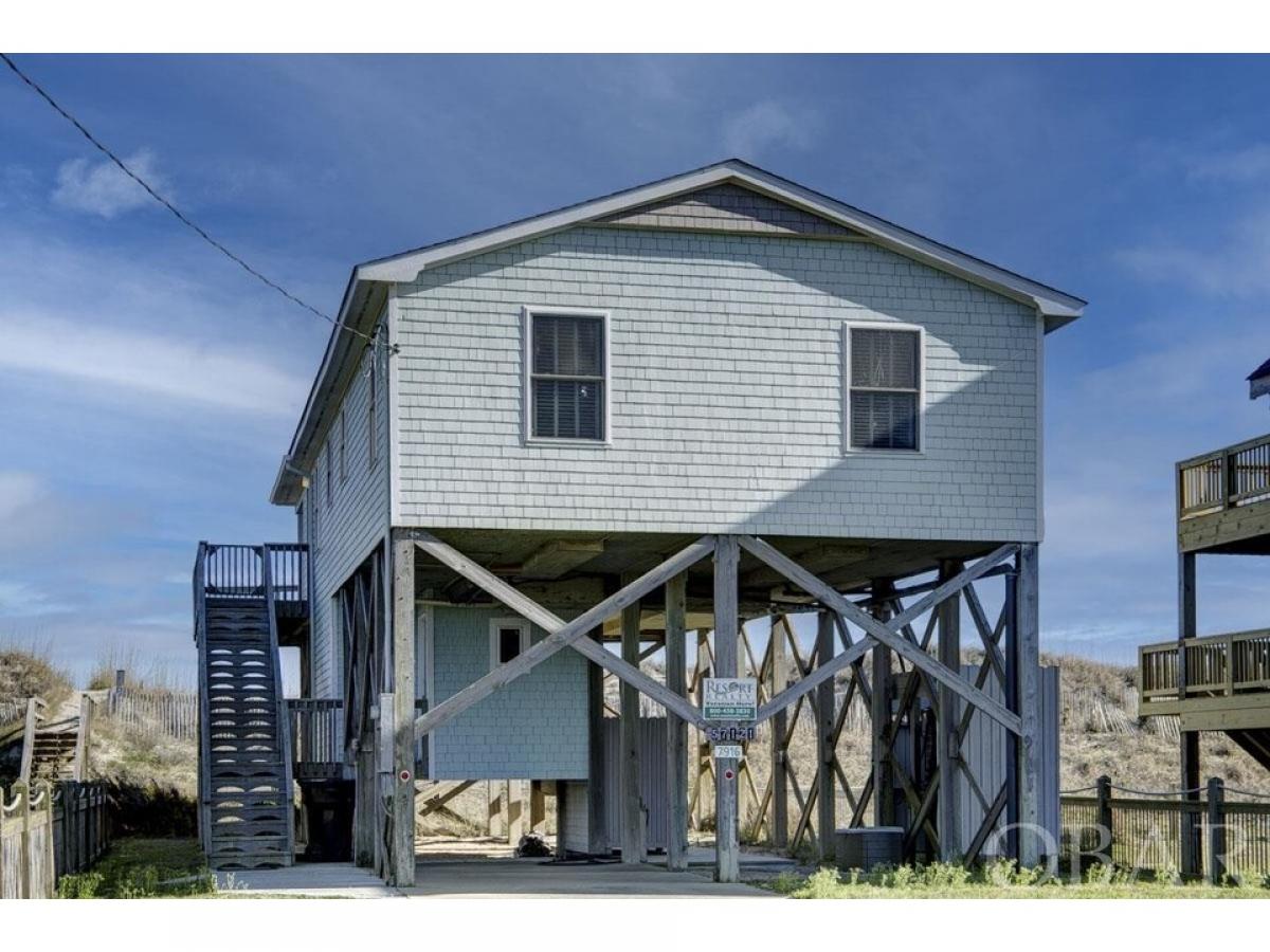 Picture of Home For Sale in Hatteras, North Carolina, United States