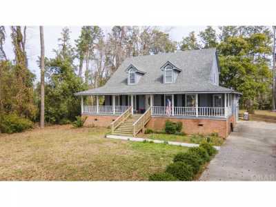 Home For Sale in Kitty Hawk, North Carolina