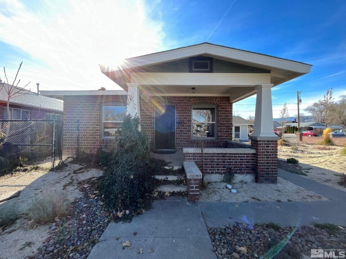 Picture of Home For Sale in Sparks, Nevada, United States