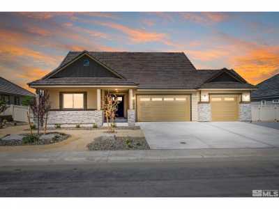 Home For Sale in Dayton, Nevada