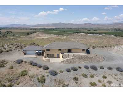 Home For Sale in Yerington, Nevada