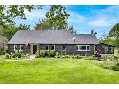 Home For Sale in Wakefield, New Hampshire