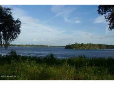 Home For Sale in East Palatka, Florida