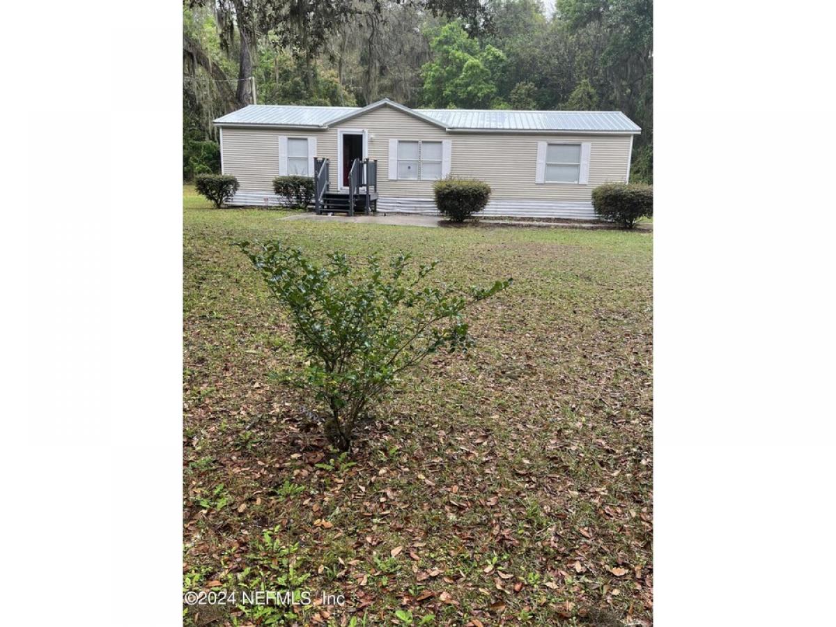 Picture of Home For Sale in Florahome, Florida, United States