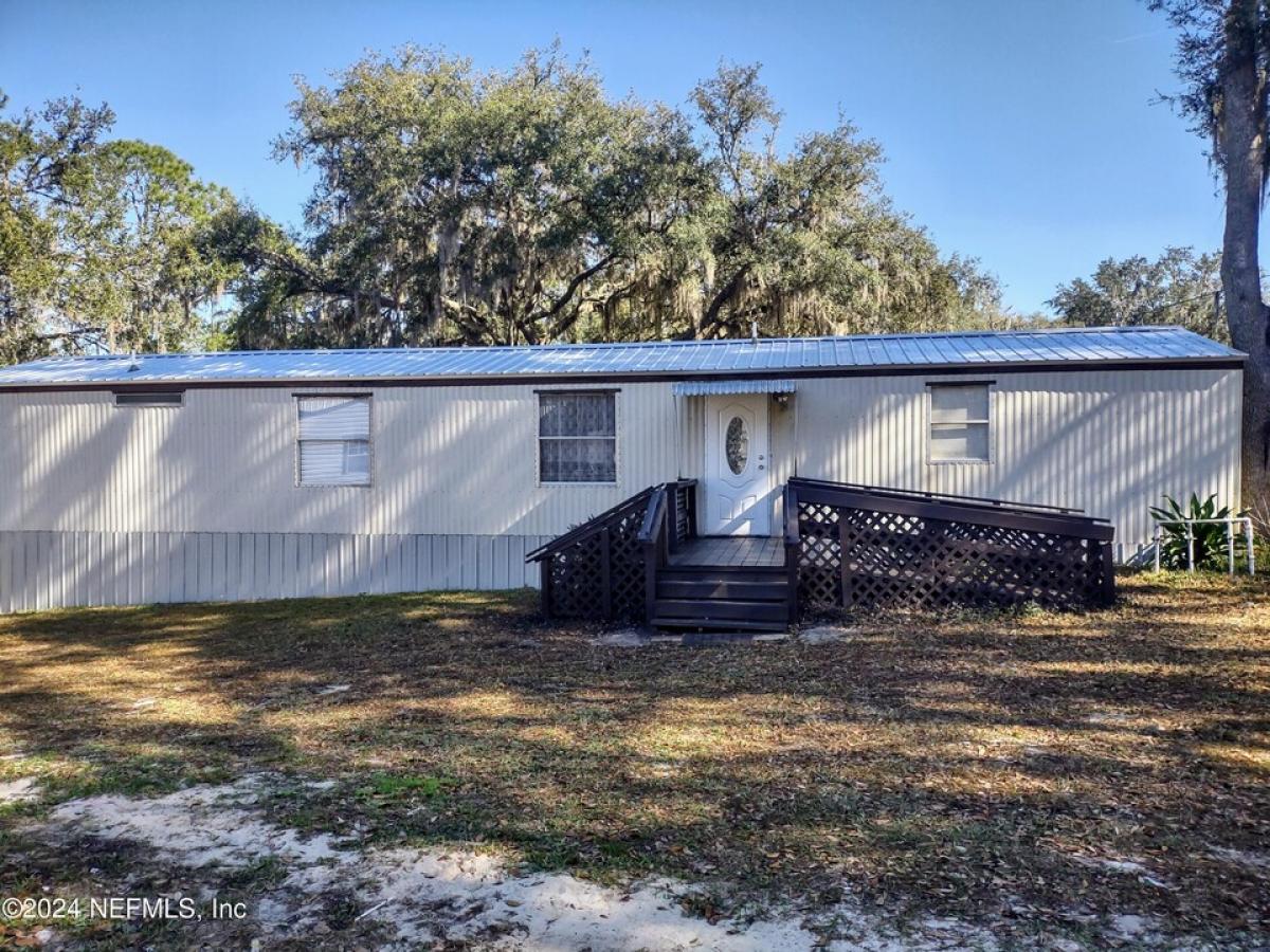 Picture of Home For Sale in Hawthorne, Florida, United States