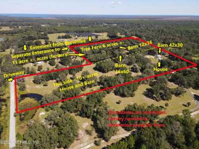 Home For Sale in Seville, Florida