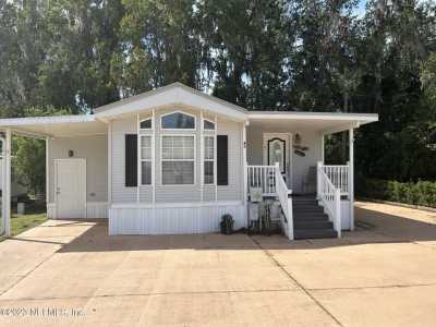 Home For Sale in Welaka, Florida