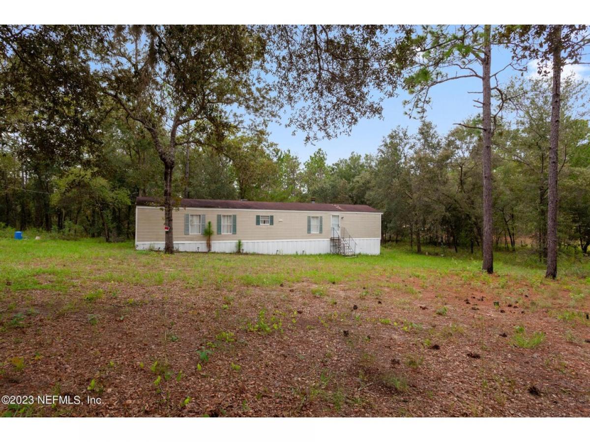 Picture of Home For Sale in Hawthorne, Florida, United States