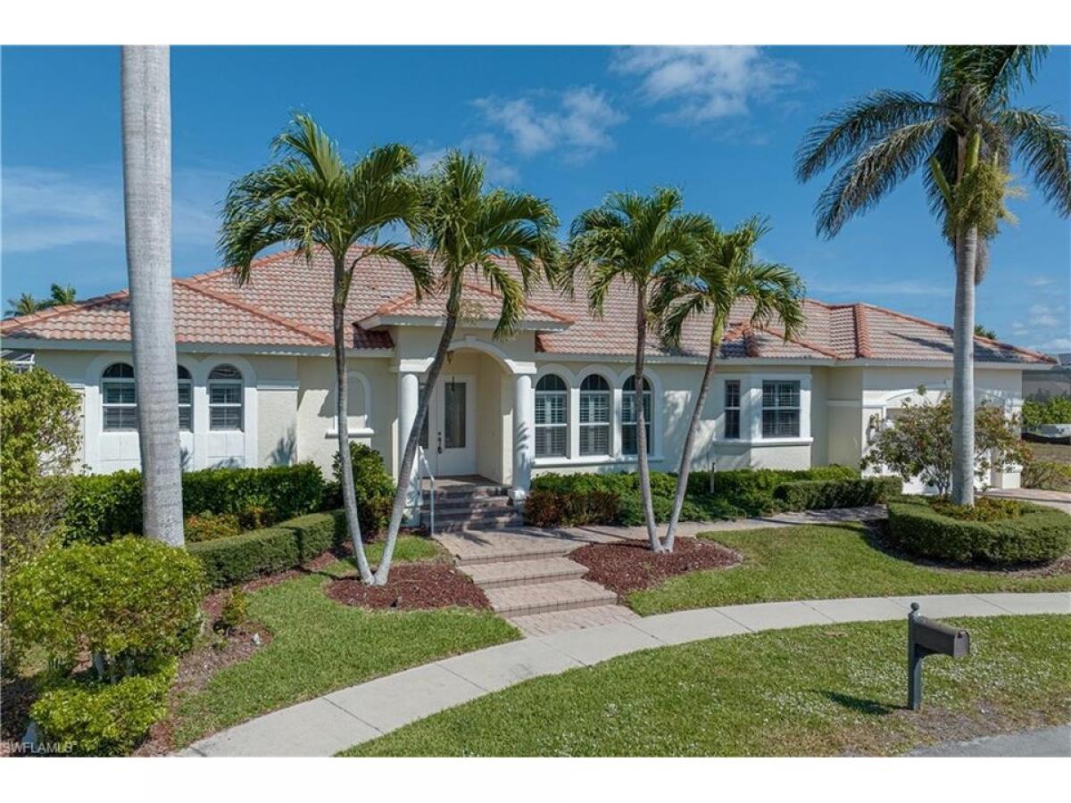 Picture of Home For Sale in Marco Island, Florida, United States