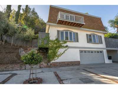 Home For Sale in Studio City, California