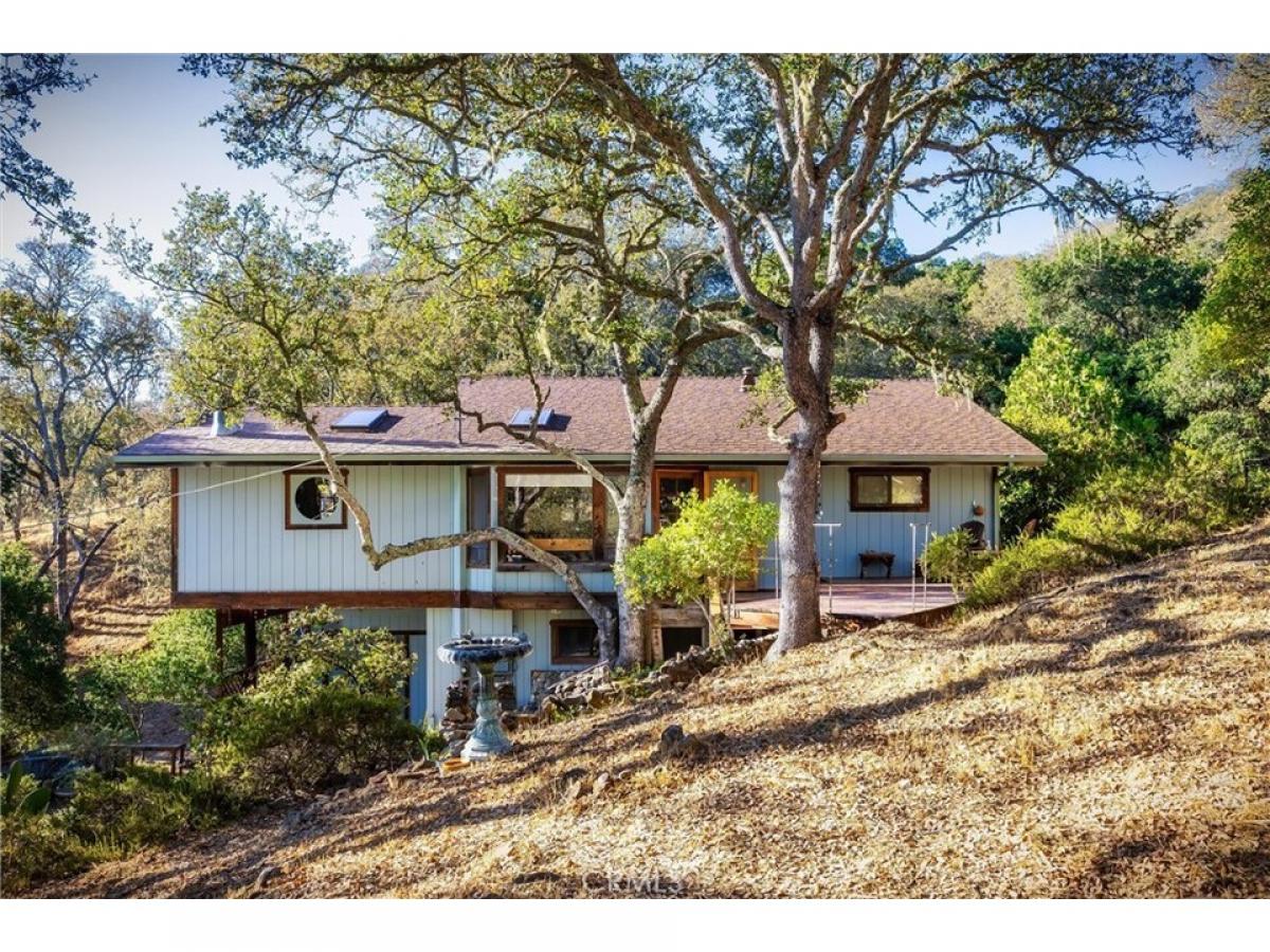 Picture of Home For Sale in Atascadero, California, United States