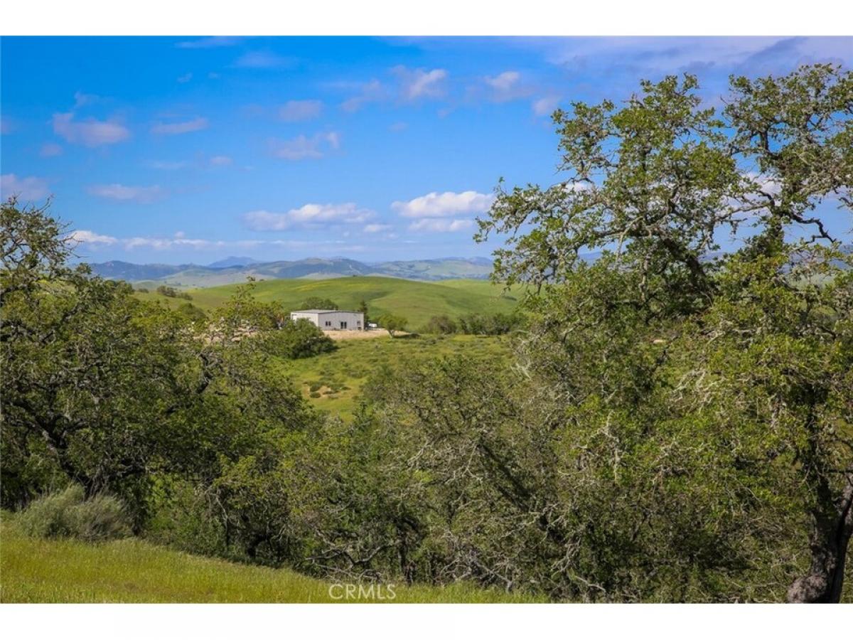 Picture of Home For Sale in San Miguel, California, United States