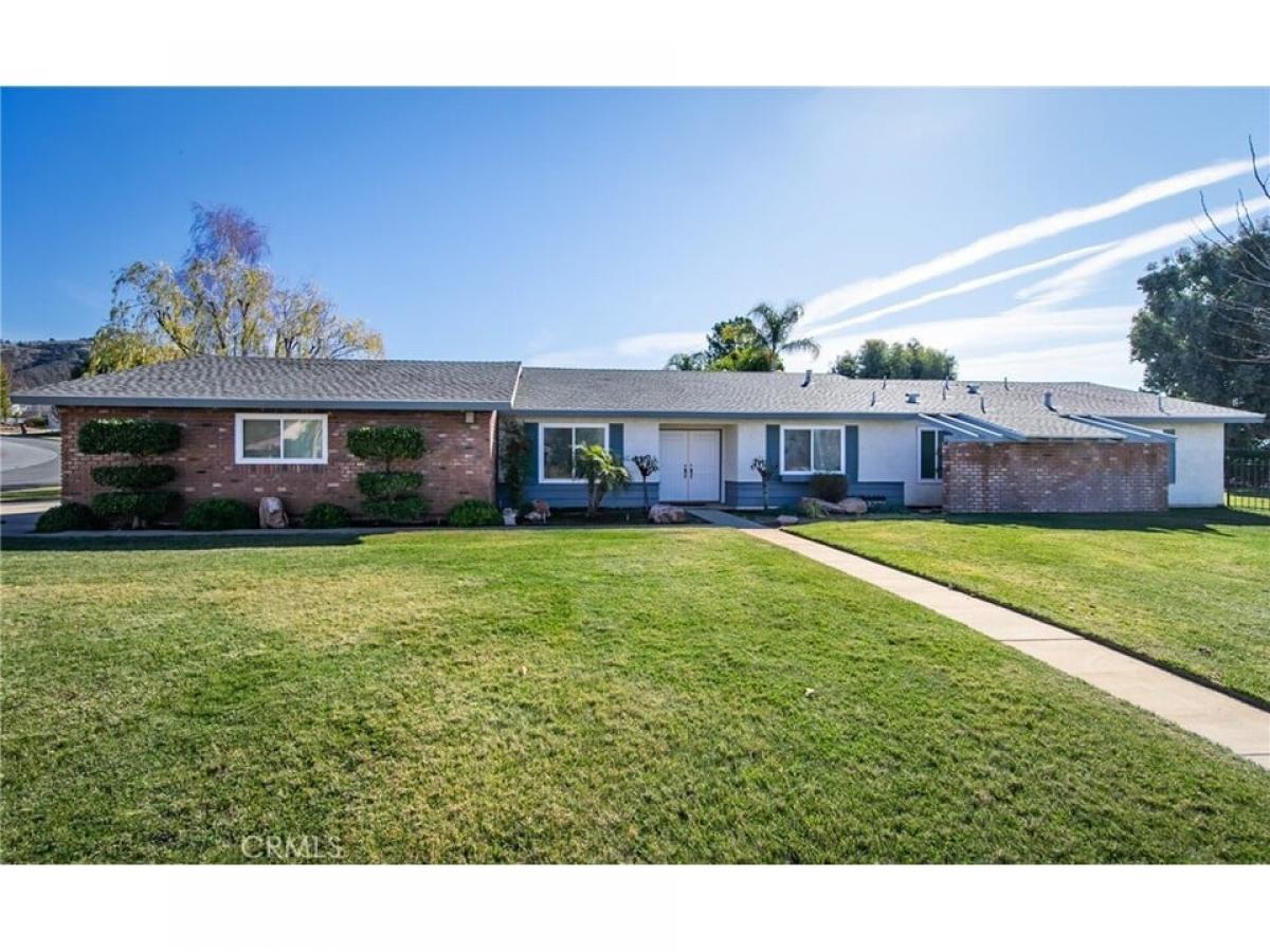 Picture of Home For Sale in Yucaipa, California, United States