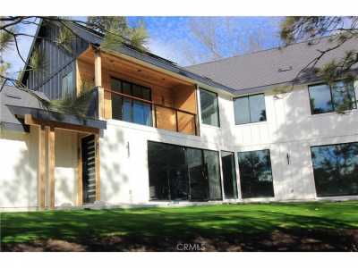 Home For Sale in Lake Arrowhead, California