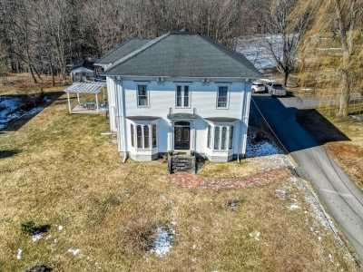 Home For Sale in Gardiner, Maine
