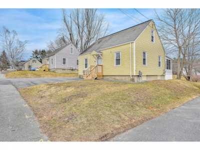 Home For Sale in Augusta, Maine