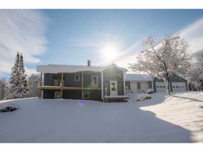 Home For Sale in Vassalboro, Maine