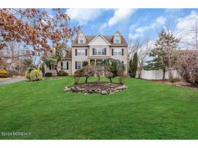 Home For Sale in Toms River, New Jersey