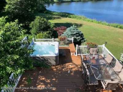 Home For Sale in Sea Girt, New Jersey