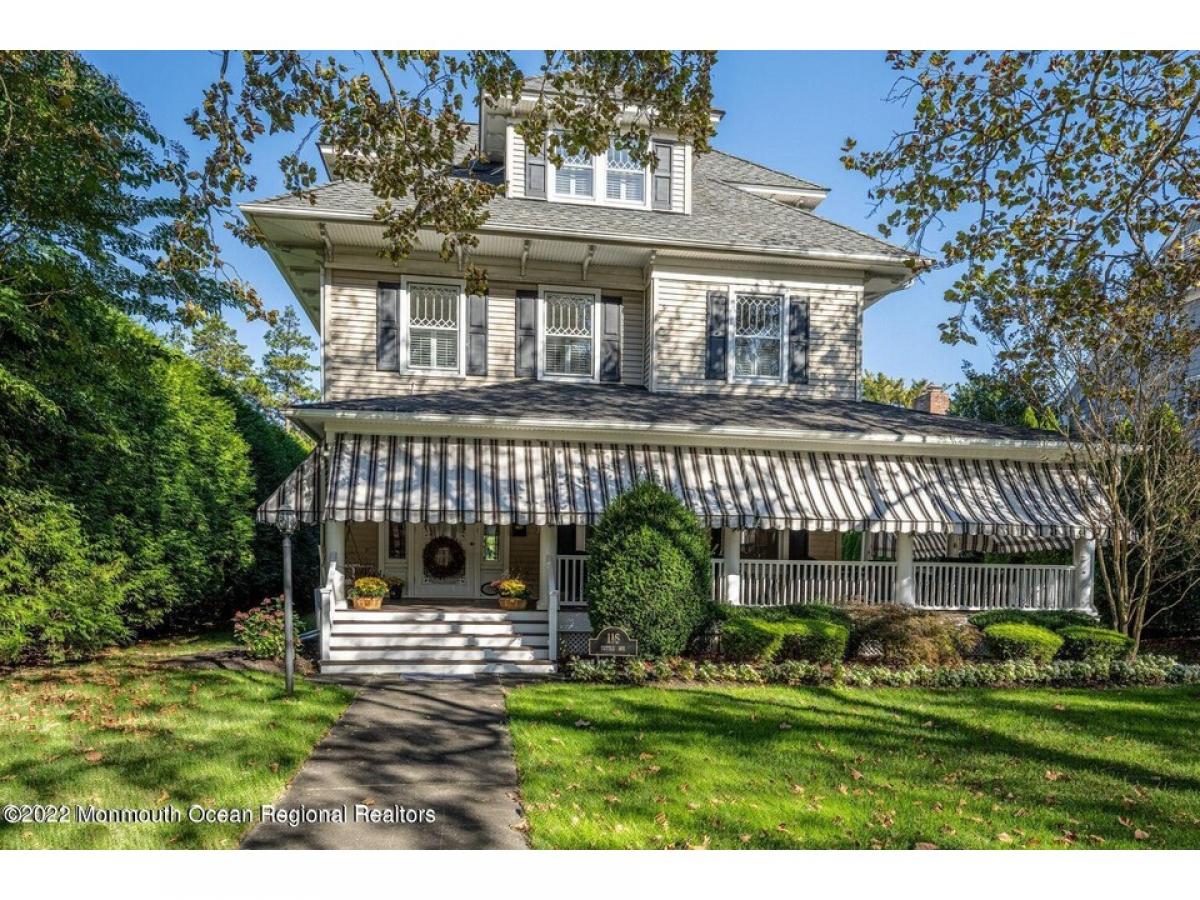 Picture of Home For Sale in Spring Lake, New Jersey, United States