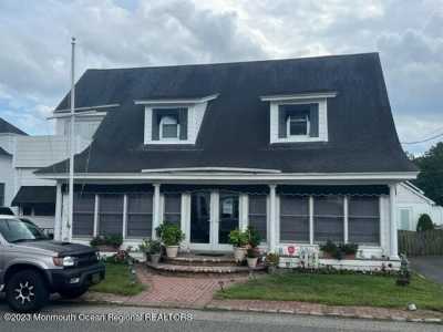Home For Sale in Ocean Gate, New Jersey