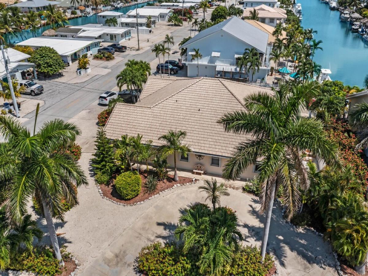 Picture of Multi-Family Home For Sale in Key Colony, Florida, United States