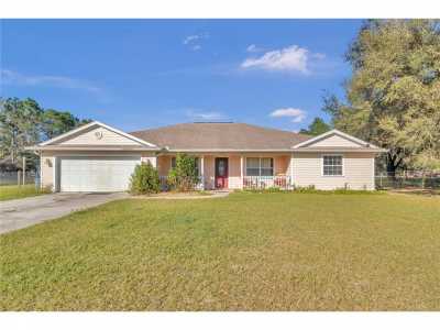 Home For Sale in Citra, Florida
