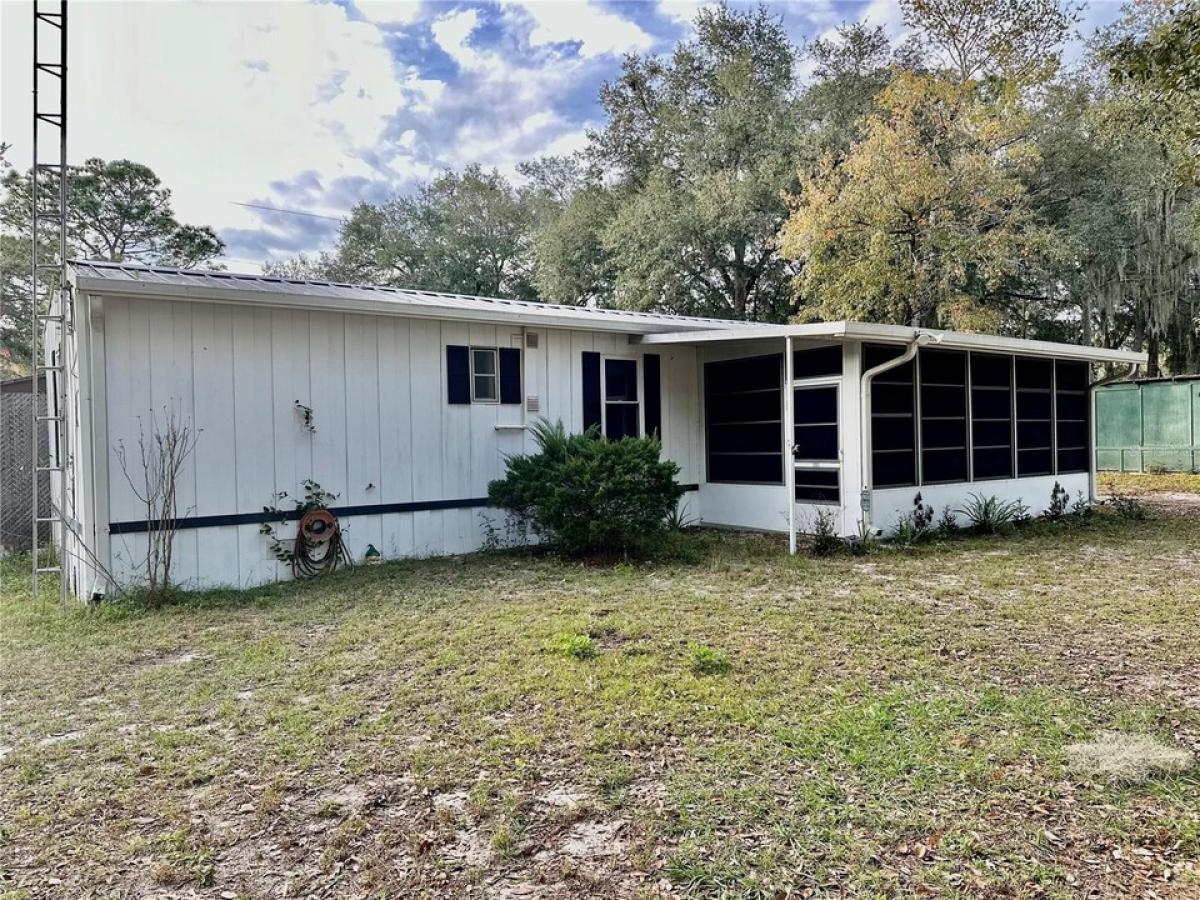 Picture of Home For Sale in Silver Springs, Florida, United States