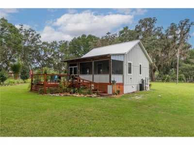 Home For Sale in Micanopy, Florida