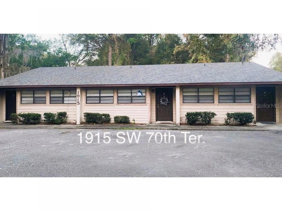 Picture of Multi-Family Home For Sale in Gainesville, Florida, United States