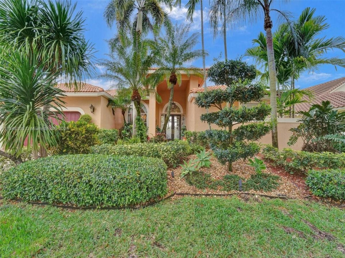 Picture of Home For Sale in Weston, Florida, United States