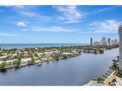Home For Sale in Aventura, Florida