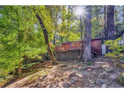 Home For Sale in Cobb, California