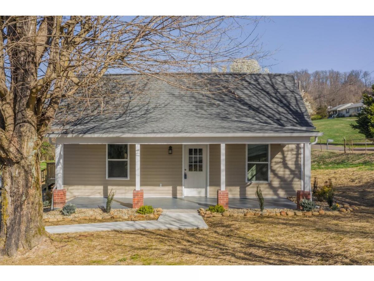 Picture of Home For Sale in Talbott, Tennessee, United States