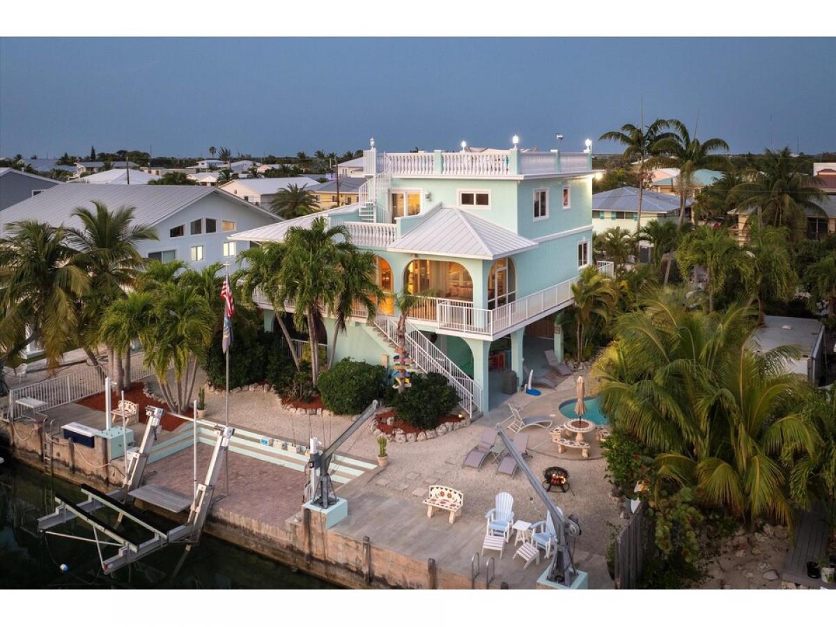 Picture of Home For Sale in Summerland Key, Florida, United States