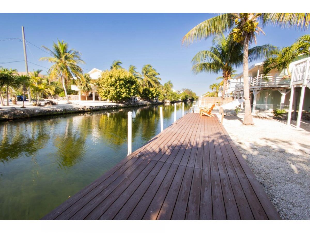Picture of Home For Sale in Cudjoe Key, Florida, United States