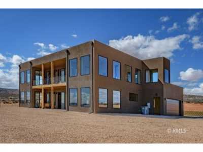 Home For Sale in Big Water, Utah