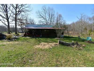 Home For Sale in Mcminnville, Tennessee