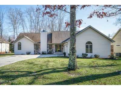 Home For Sale in Fairfield Glade, Tennessee
