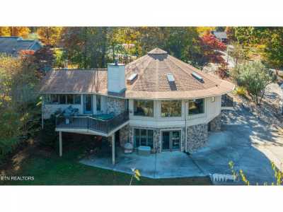 Home For Sale in Loudon, Tennessee