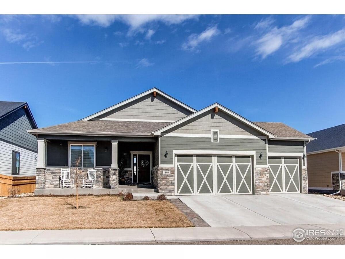 Picture of Home For Sale in Windsor, Colorado, United States