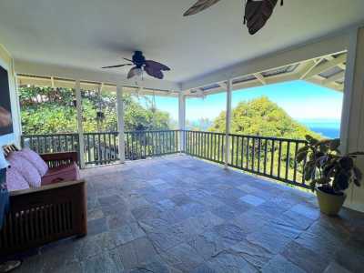 Home For Sale in Captain Cook, Hawaii