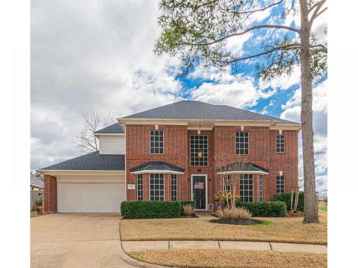 Picture of Home For Sale in Cypress, Texas, United States