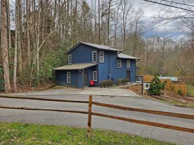 Home For Sale in Gatlinburg, Tennessee