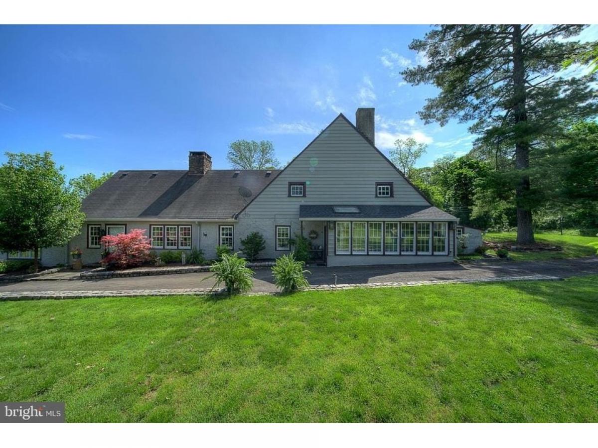 Picture of Home For Sale in Ambler, Pennsylvania, United States