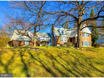 Home For Sale in Huntingdon Valley, Pennsylvania
